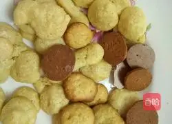 Coconut Egg Biscuits Recipe Illustration 9