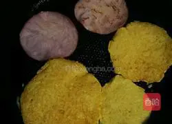 Illustration of how to make a lazy breakfast 4