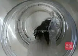 Illustration of roasting marshmallows on banana toast 7