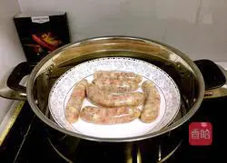 Illustration of Jenny's Christmas Wreath Bread 3