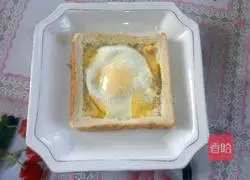 Quick Breakfast Toast Eggs (Microwave Oven) Illustration 7