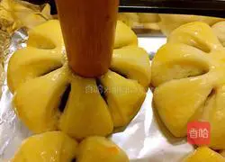 Illustration of making bean paste fancy bread 19