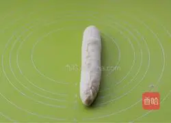 Yoghurt small Illustration of making toast 13