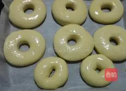Illustration of how to make bread donuts 8