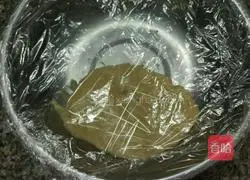 Lotus Paste and Egg Yolk Mooncake Recipe Illustration 5