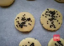 Illustration of how to make crispy sesame cookies 7