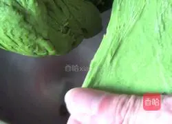 Illustration of how to make matcha toast bread 4