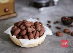 Illustration of how to make coffee bean biscuits 10