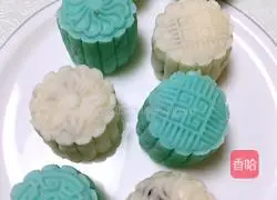 Illustration of how to make purple potato and red bean filling mooncakes 7