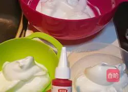 Illustration of how to make meringue cookies 4