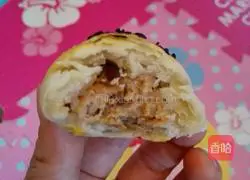 Illustration of how to make Suzhou-style pickled vegetables and fresh meat mooncakes (corn oil version) 16