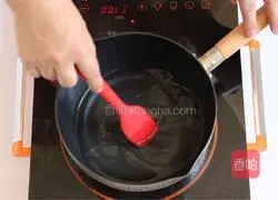 Crystal Purple Sweet Potato Mooncake Recipe Illustration 8