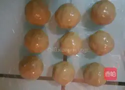 Illustration of how to make white lotus paste and egg yolk mooncakes 9