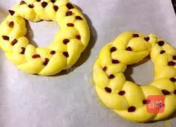 Christmas wreath bread recipe 16