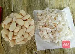 Illustration of how to make white kidney bean fruit mooncake filling 2