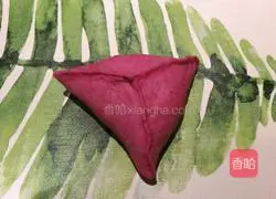 Illustration of how to make bean paste mochi and dragon fruit bread 14