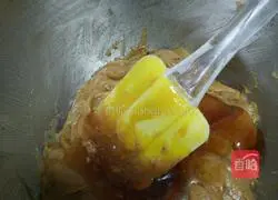 Christmas Cookie Candy House Recipe Illustration 4