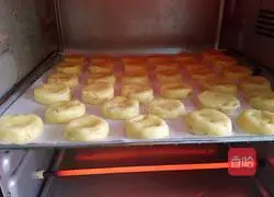 Milk-flavored pine nut biscuits Illustration of how to do it 14