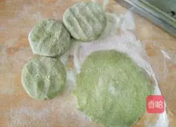 Illustration of how to make jade mooncakes 6
