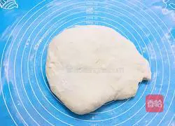 Illustration of how to make croissants 7