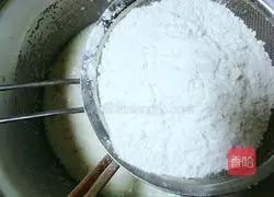 Illustration of how to make pure milk toast (flour version) 3