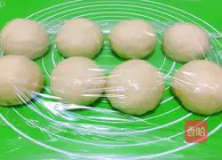 Illustration of how to make croissants 8