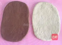 Illustration of how to make two-color toast (one-time water bath fermentation) 8