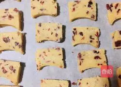 Illustration of how to make cranberry cookies that both adults and children love to eat 9