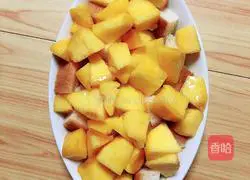 Yellow Peach Cheese Toast Pudding Recipe Illustration 9