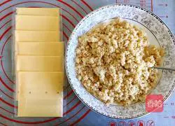 Illustration of how to make cheese and meat floss bread 6