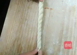 Illustration of how to make egg twists 11