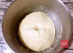 Illustration of how to make meat floss bread 6