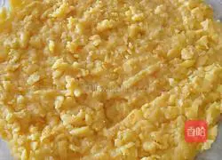 Illustration of how to make custard mooncakes 5