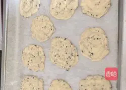 Illustration of making bean dregs and sesame biscuits 2