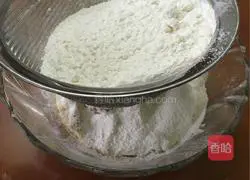 Illustration of how to make cranberry cookies 9