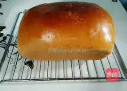 Illustration of how to make three-color toast 10