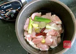 Illustration of how to make meat floss in bread machine 3