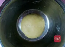 Illustration of how to make cream cheese biscuits 5