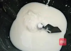 Illustration of how to make milk-flavored crispy snack buns 1