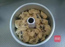 Illustration of how to make sweet bean hand-torn bread 13