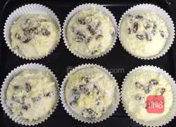 Illustration of how to make Raisin and Coconut Soaked Bread 12