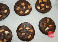 Chocolate Cookie Recipe Illustration 9