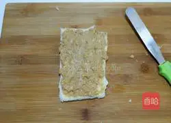 Peanut Butter Banana Illustration of making toast rolls 4