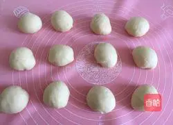 Illustration of how to make yogurt bread 6