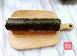 Illustration of how to make meat floss and seaweed rolls 13