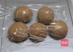 Illustration of how to make toast with fragrant and tempting cocoa flavor 2