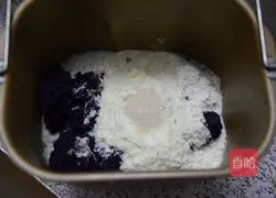 Milk Purple Sweet Potato Toast Recipe Illustration 2