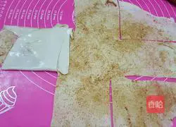 Illustration of how to make crispy sauce pancake 13