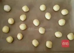 Coconut Jam Biscuits Illustration of how to do it 6