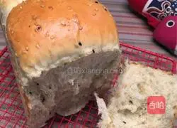 Bread machine version of black sesame milk toast recipe 14